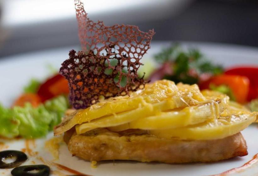 پانسیون Junglevilla