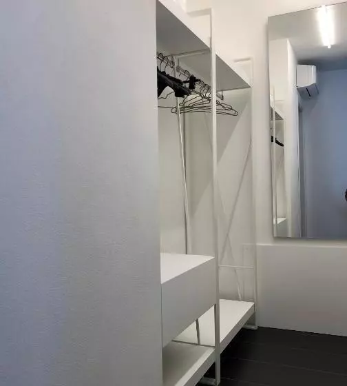 ペンション Sunrise Rooms