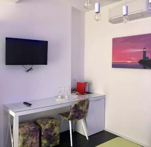 ペンション Sunrise Rooms