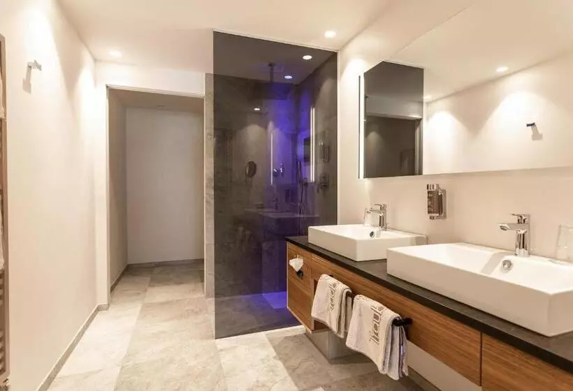 Aktiv Und Wellnesshotel Traube Post
