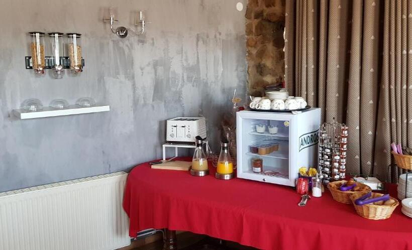 Отель Logis   Hôtel & Restaurant L Envie Des Mets