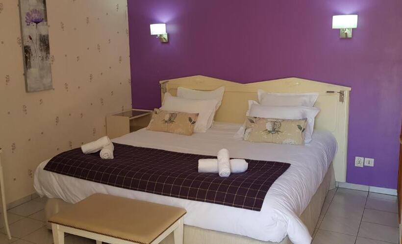 Отель Logis   Hôtel & Restaurant L Envie Des Mets