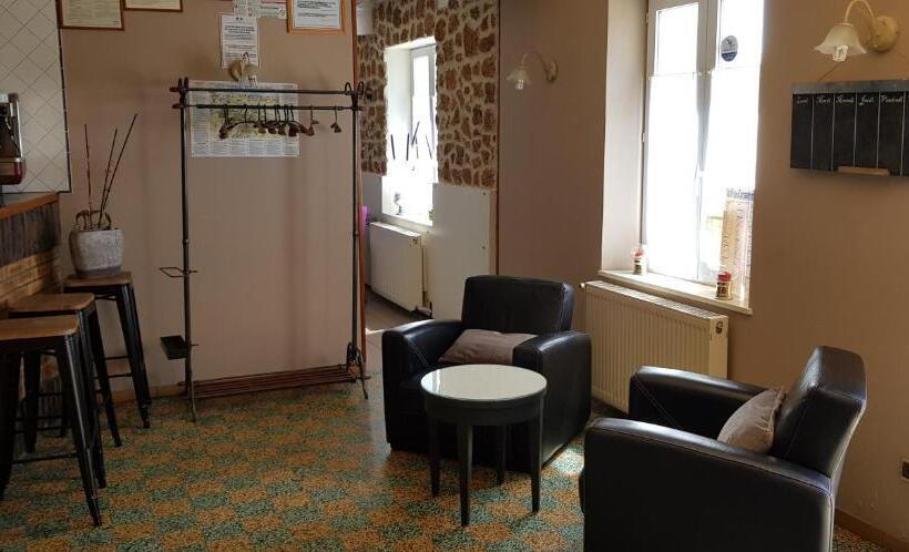 Отель Logis   Hôtel & Restaurant L Envie Des Mets