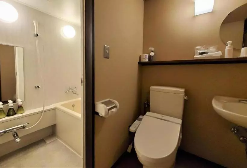 Ryokan Itsukushimahigashimonzen Kikugawa