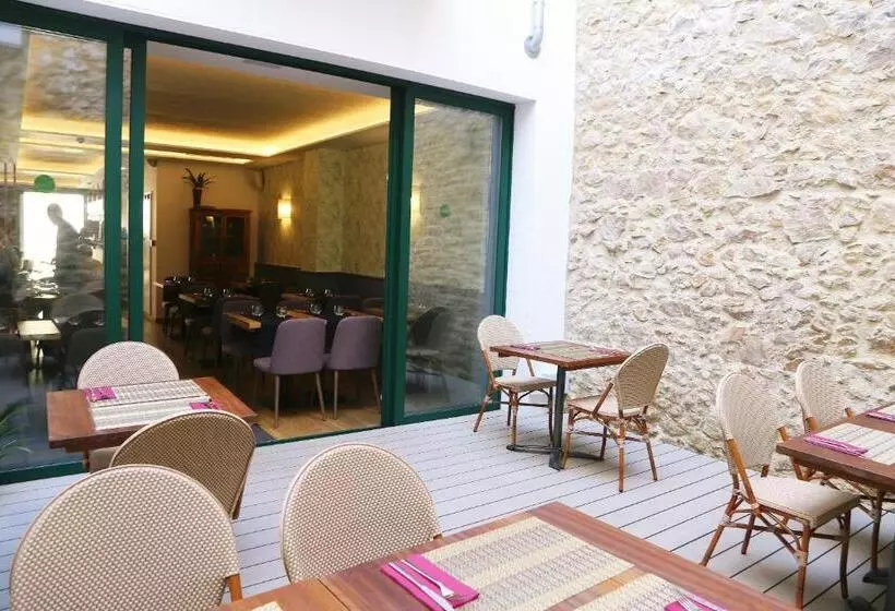 Hotelli Jardi De Pedra