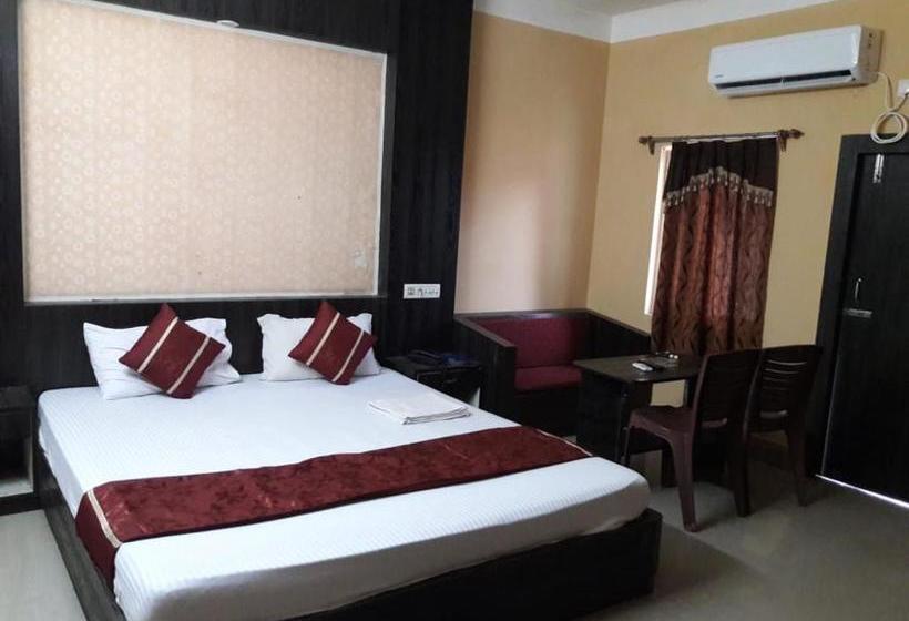 Hotel Tara   A Unit Of Larica Group Of S