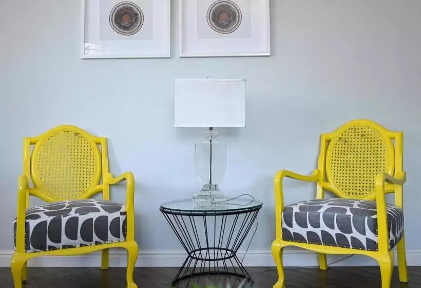 Majatalo Atlantic Oasis Guest House