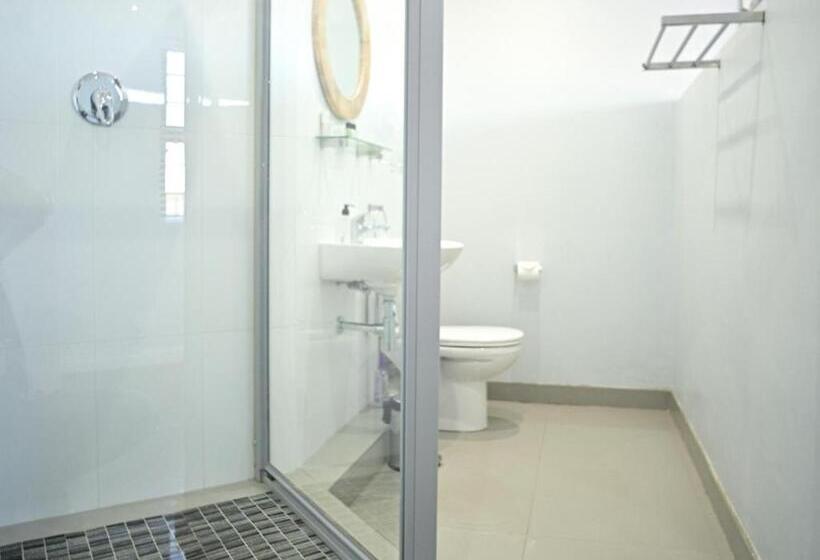 بنسيون Atlantic Oasis Guest House