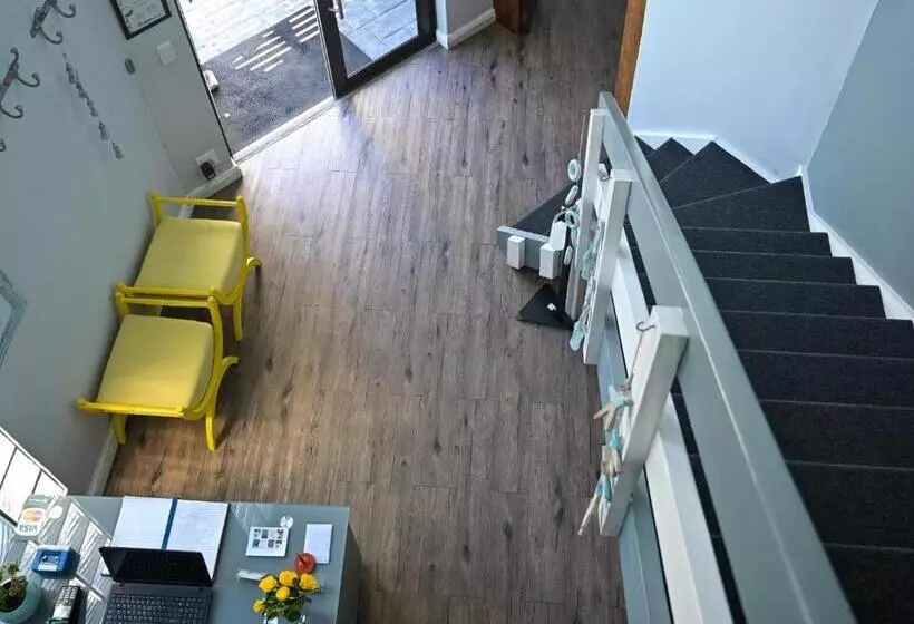 Majatalo Atlantic Oasis Guest House