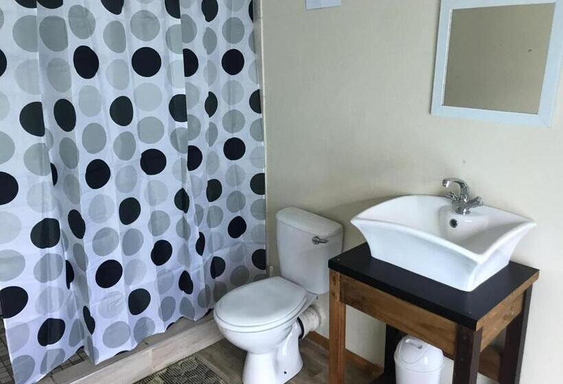 פנסיון Bamboo Room