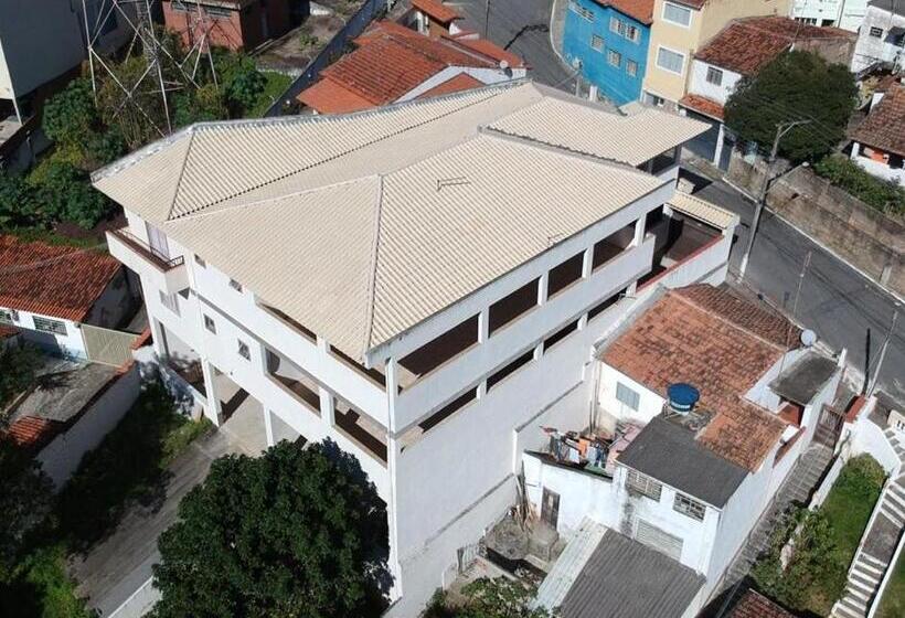 Pensionat Pousada Deus é Fiel