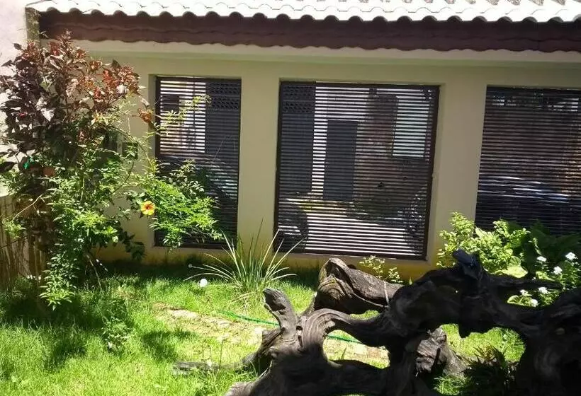 Majatalo Pousada Deus é Fiel