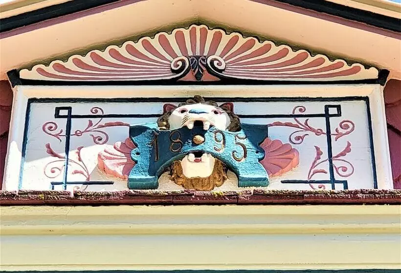 Grand Victorian B&b Inn