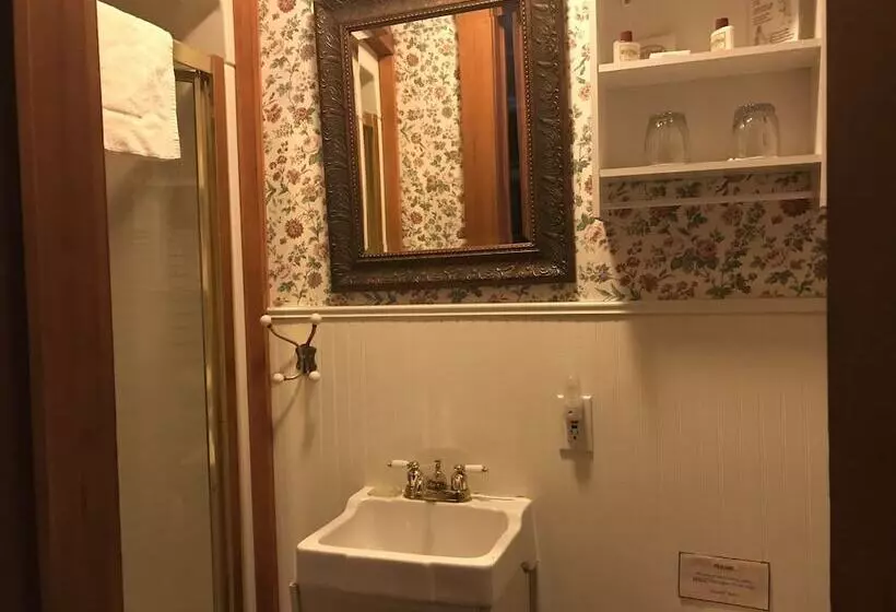 Grand Victorian B&b Inn