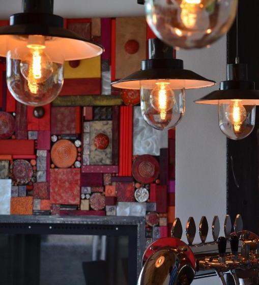 ペンション Ydykseb