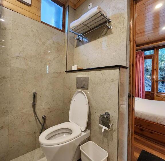 אתר נופש The Chalets Naldehra