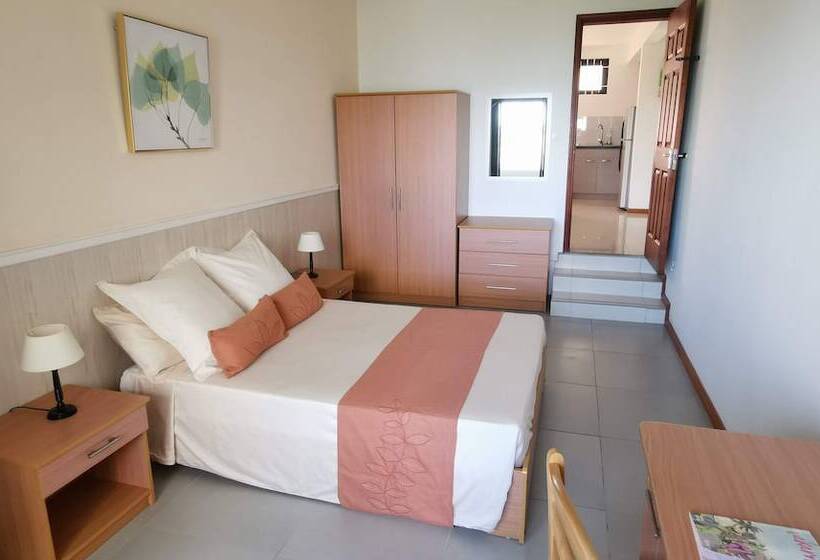 تختخواب و صبحانه Blue Beryl Guest House