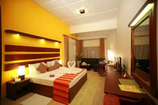 فندق Avenra Gangaara