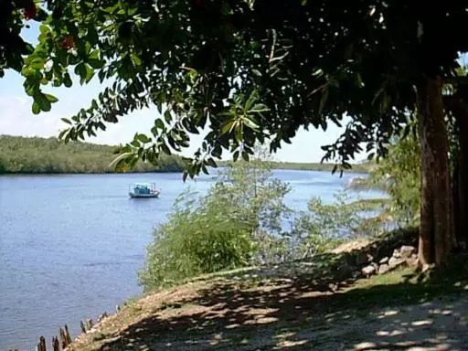 ペンション Pousada São Nunca