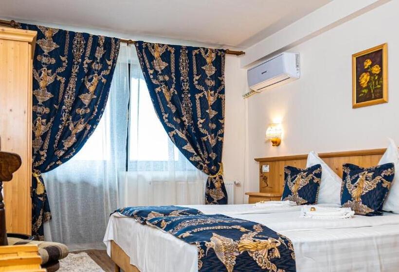 פנסיון Villa Siana