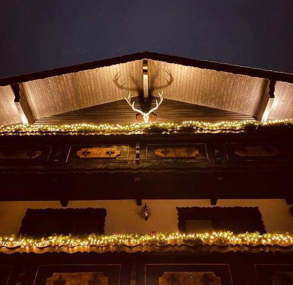 פנסיון Villa Siana