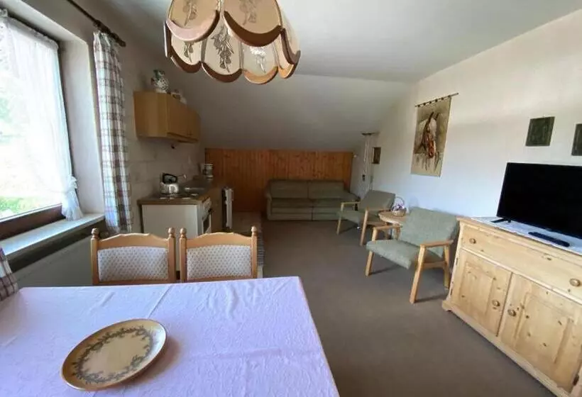 ユースホステル Gästehaus Buchinger