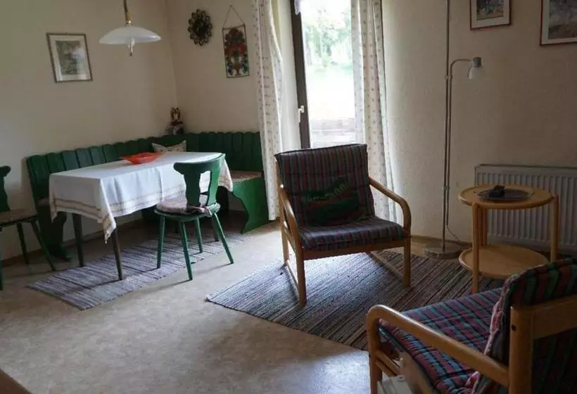 ユースホステル Gästehaus Buchinger