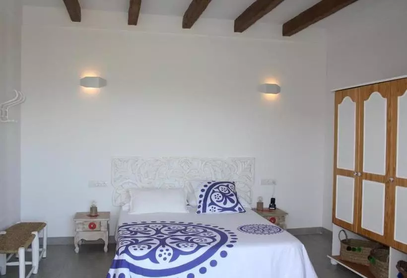 هتل La Pitiusa Agroturismo
