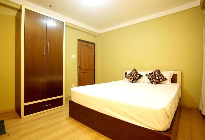 پانسیون Nag Pukhu Guest House