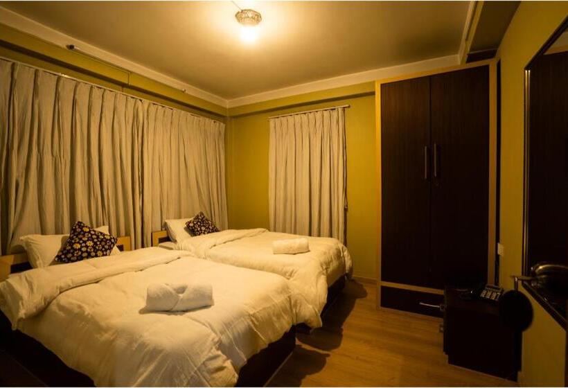 پانسیون Nag Pukhu Guest House