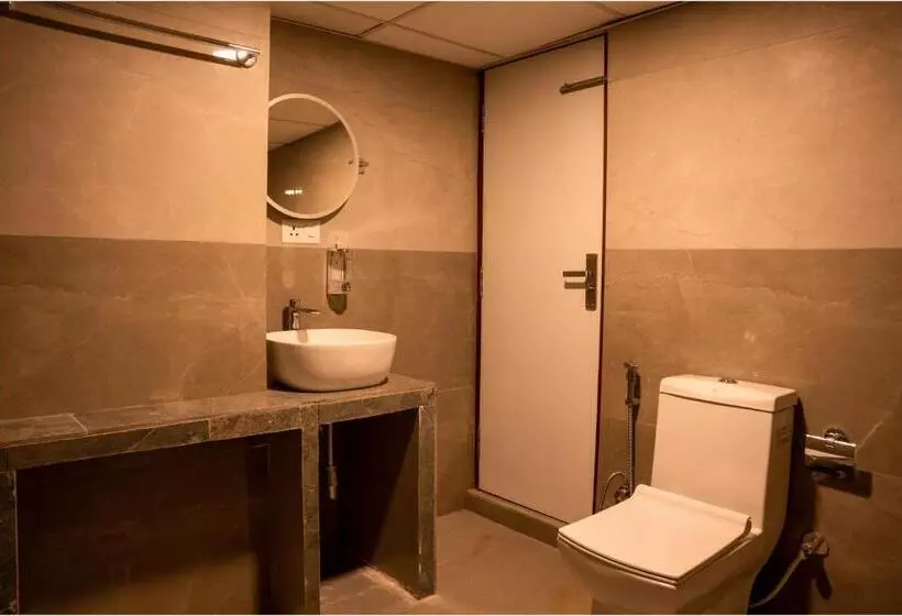 پانسیون Nag Pukhu Guest House