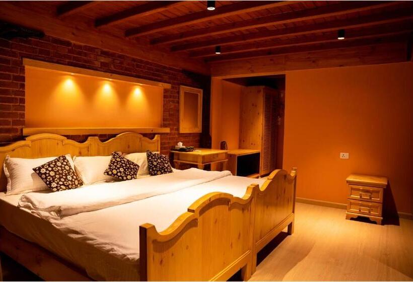 پانسیون Nag Pukhu Guest House