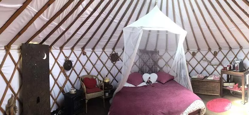 Aamiaismajoitus (B&B) Ecolodges En Provence