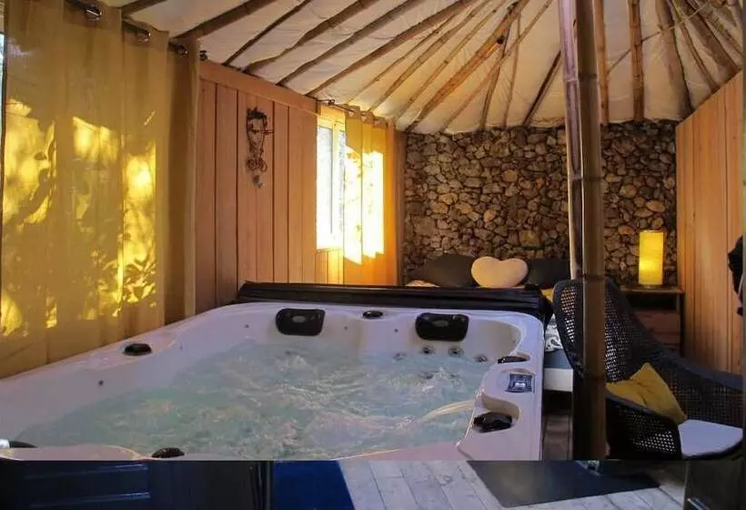 Aamiaismajoitus (B&B) Ecolodges En Provence