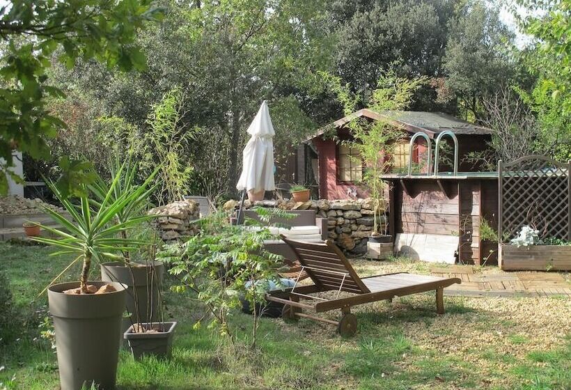 مبيت وإفطار Ecolodges En Provence