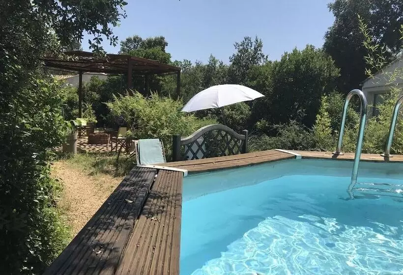 Aamiaismajoitus (B&B) Ecolodges En Provence