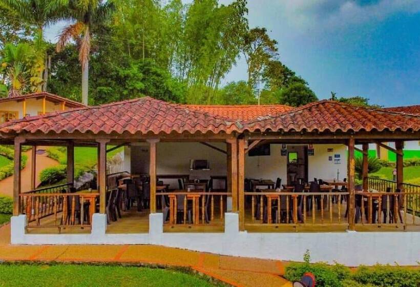 ホテル Campestre Pueblo Bello