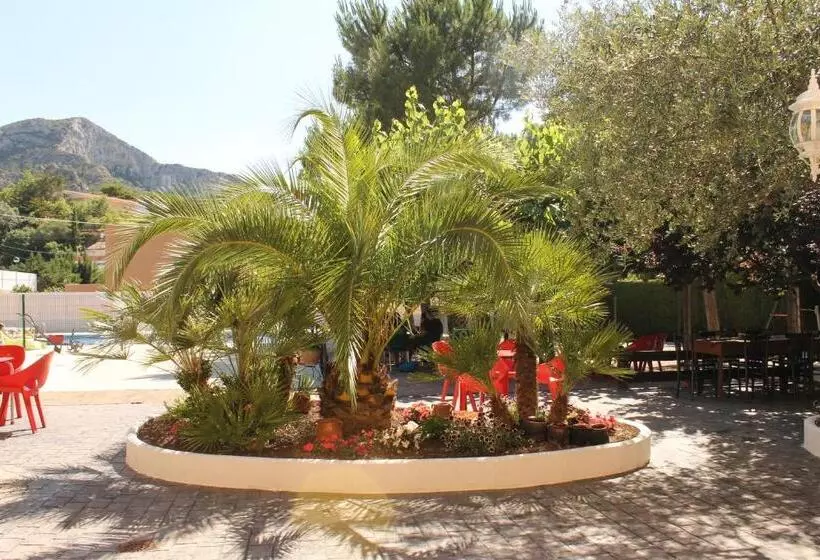 Majatalo Hostal Tivissa