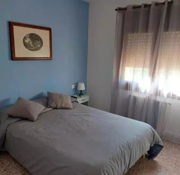 Majatalo Hostal Tivissa