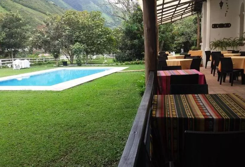 Retkeilymaja Hostería La Eterna Primavera