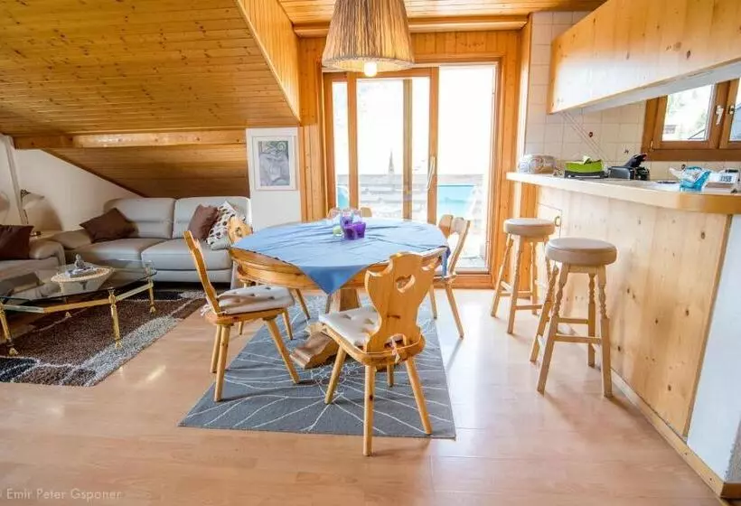 Retkeilymaja Restaurant Silbersand