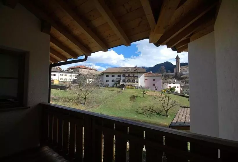 ホテル Agriturismo Maso Corradini