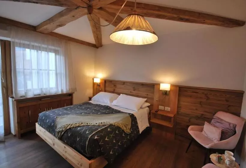 ホテル Agriturismo Maso Corradini
