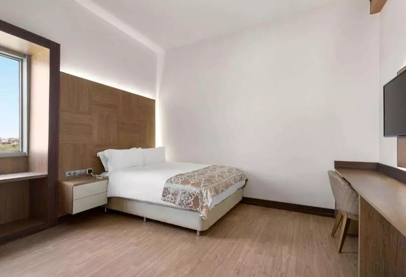 ホテル Wyndham Cerkezkoy