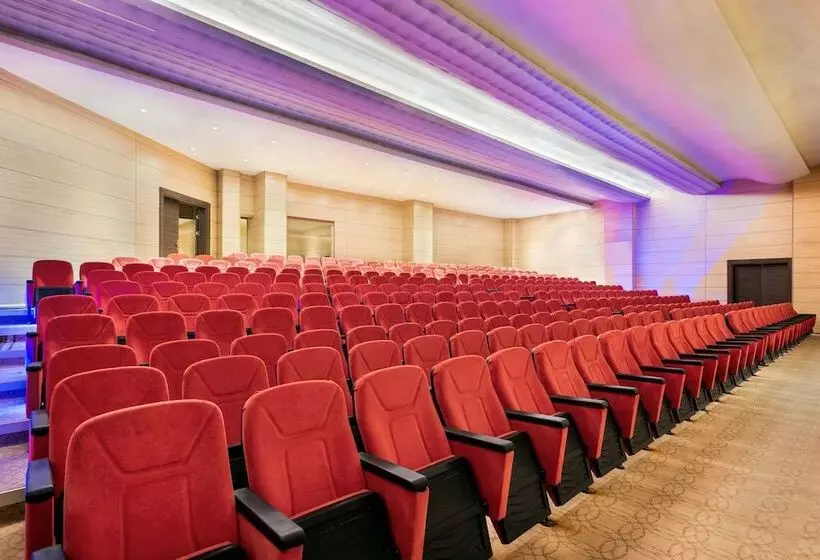 ホテル Wyndham Cerkezkoy