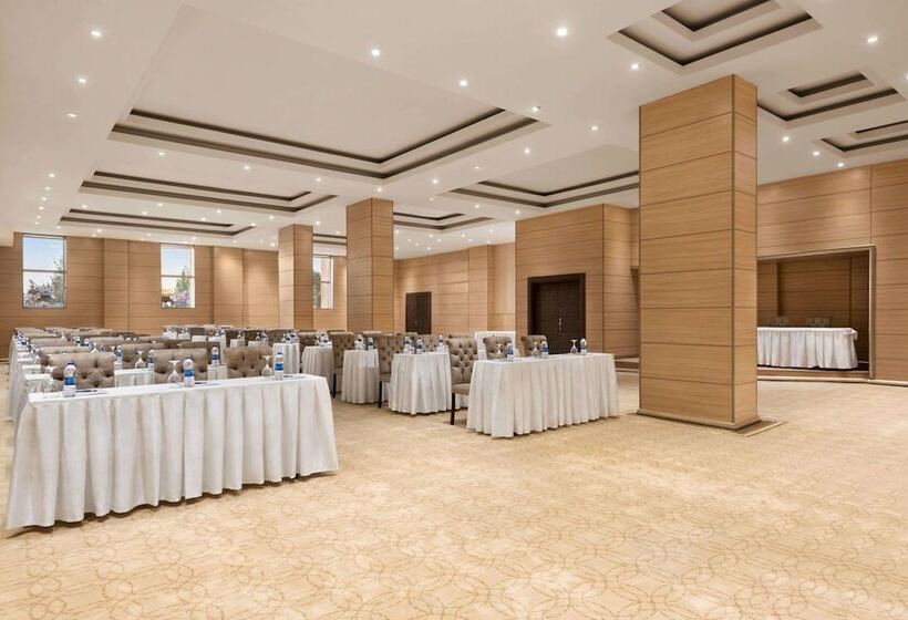 בית מלון כפרי Wyndham Cerkezkoy