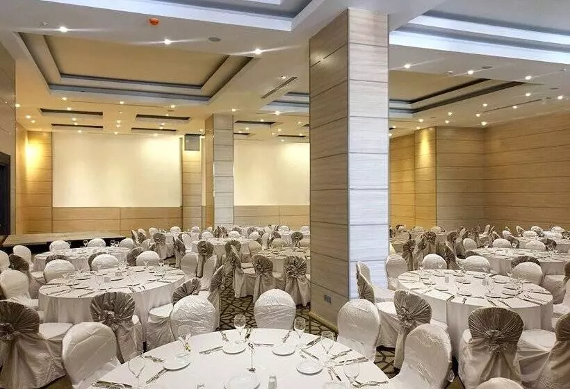 ホテル Wyndham Cerkezkoy