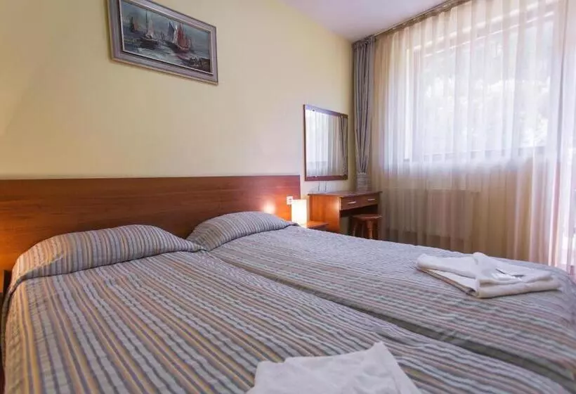 Majatalo Hera Guest House