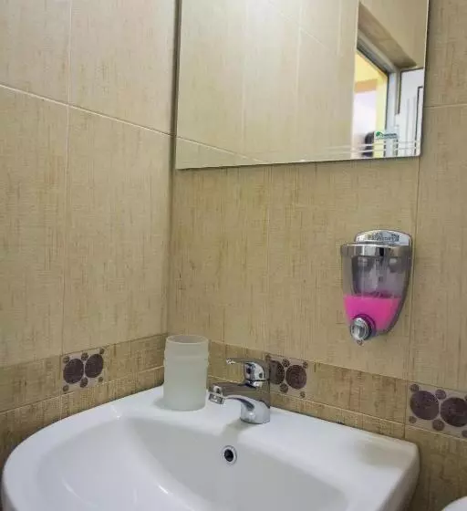 Majatalo Hera Guest House