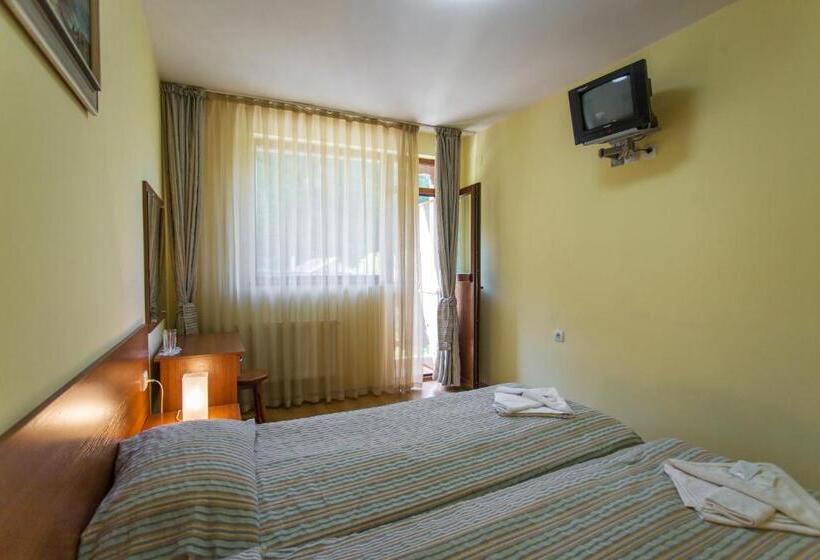 Пансион Hera Guest House